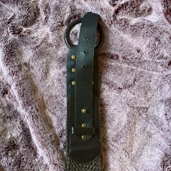 Brown belt - Picture 3 of 3